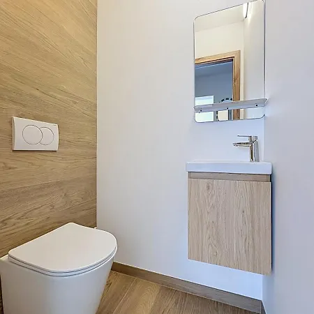 Lectoure Rdc 6-person Basel 5 Min Away *