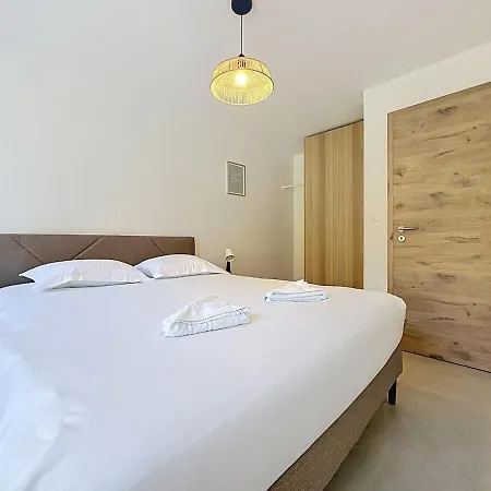 Appartement Lectoure Rdc 6-person Basel 5 Min Away *